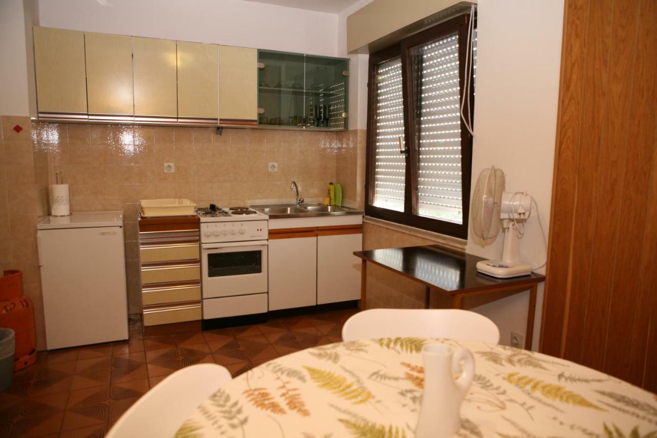 Rooms&Apartments Kurtović Donji Seget Buitenkant foto